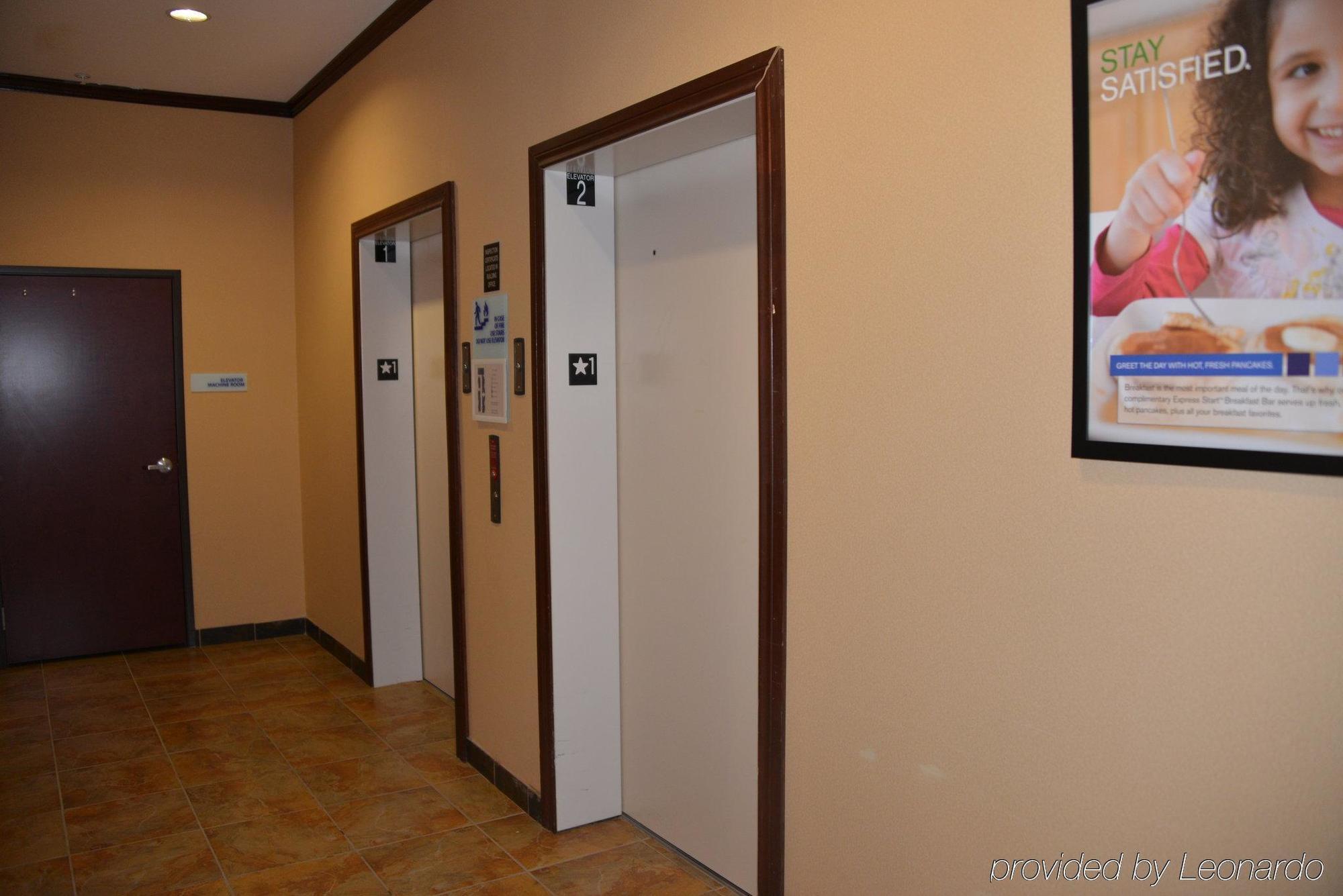 Holiday Inn Express Hotel & Suites Dumas By Ihg Esterno foto